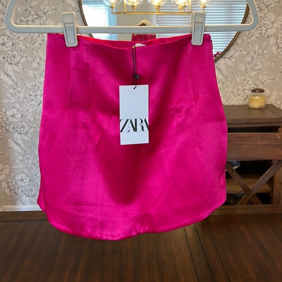 NWT Zara Satin Effect Mini Skirt - Picture 2 of 5